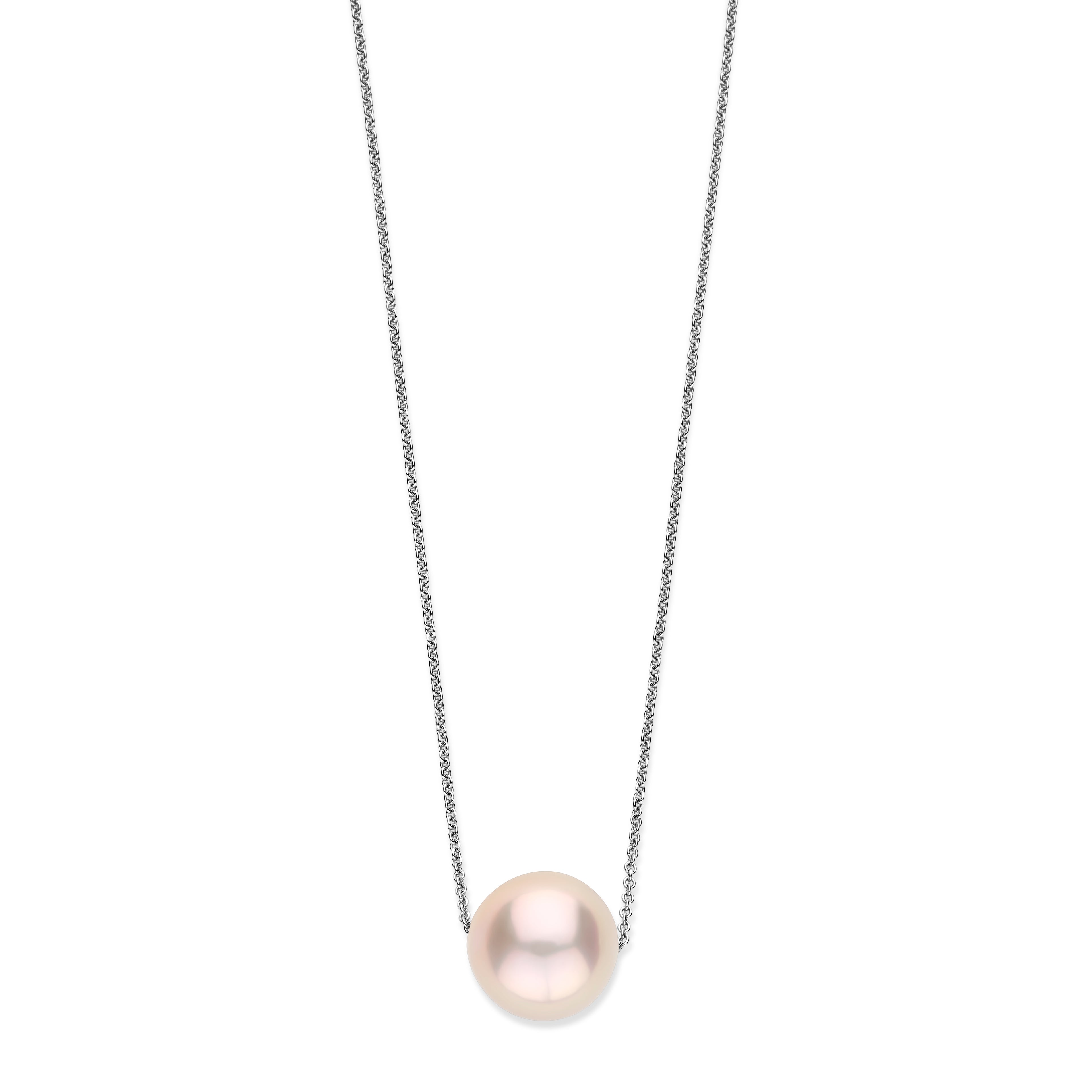 Thread Blush Pearl Necklace