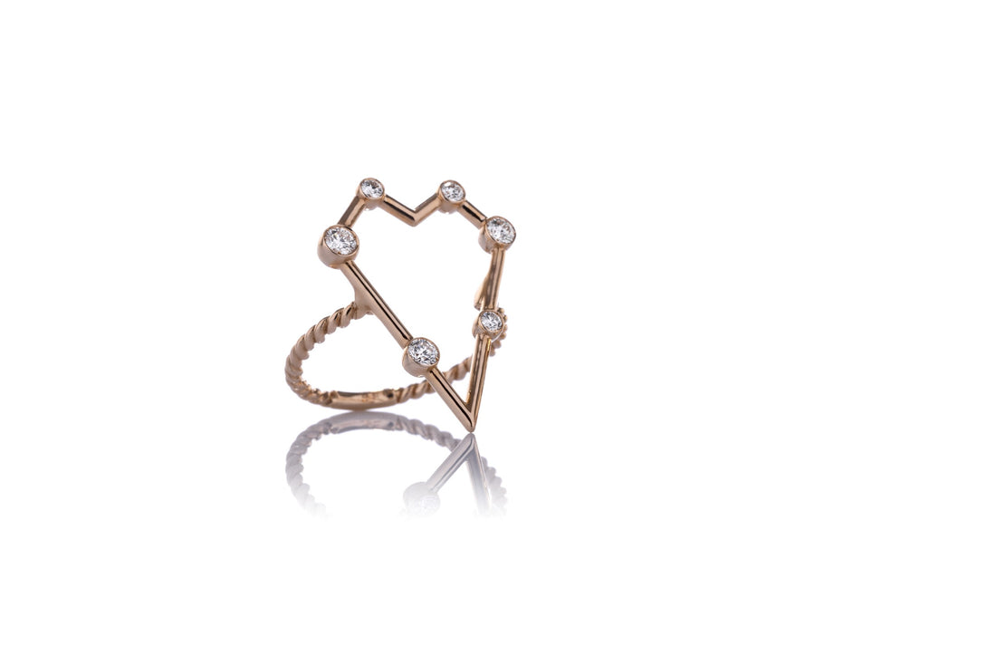 Third Size Geometric Heart Ring