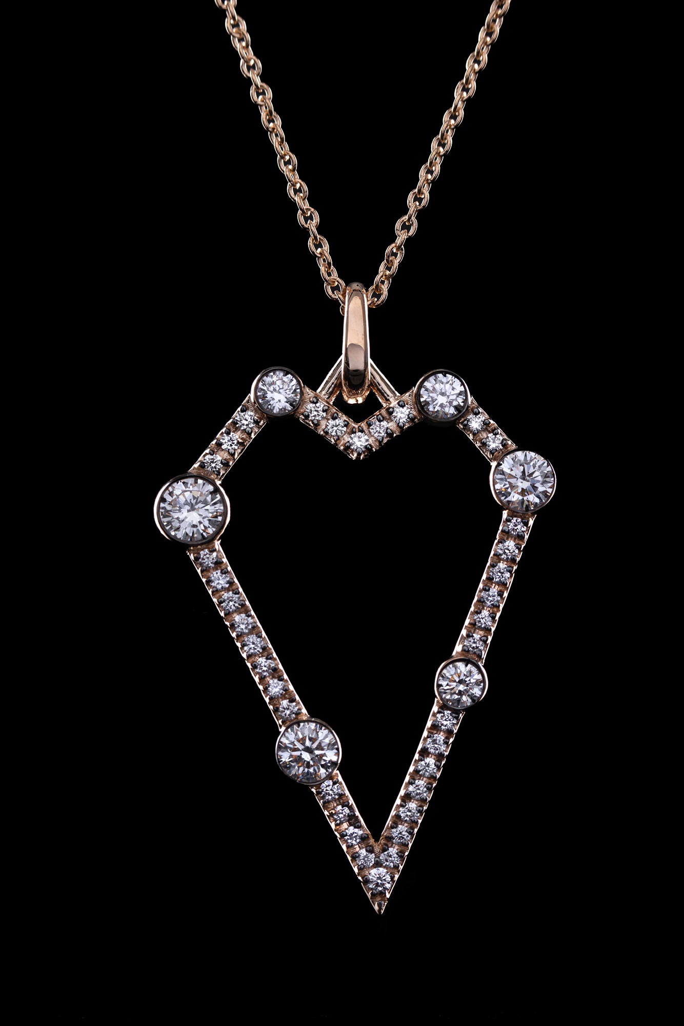 Fourth Size Geometric Heart Pavé Pendant