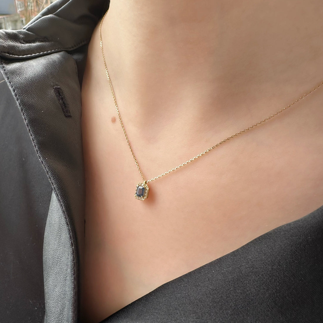 Mariner Edge Halo Pendant